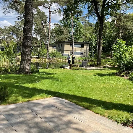 Europarcs L-cube 4 Hv36 Holiday home Otterlo